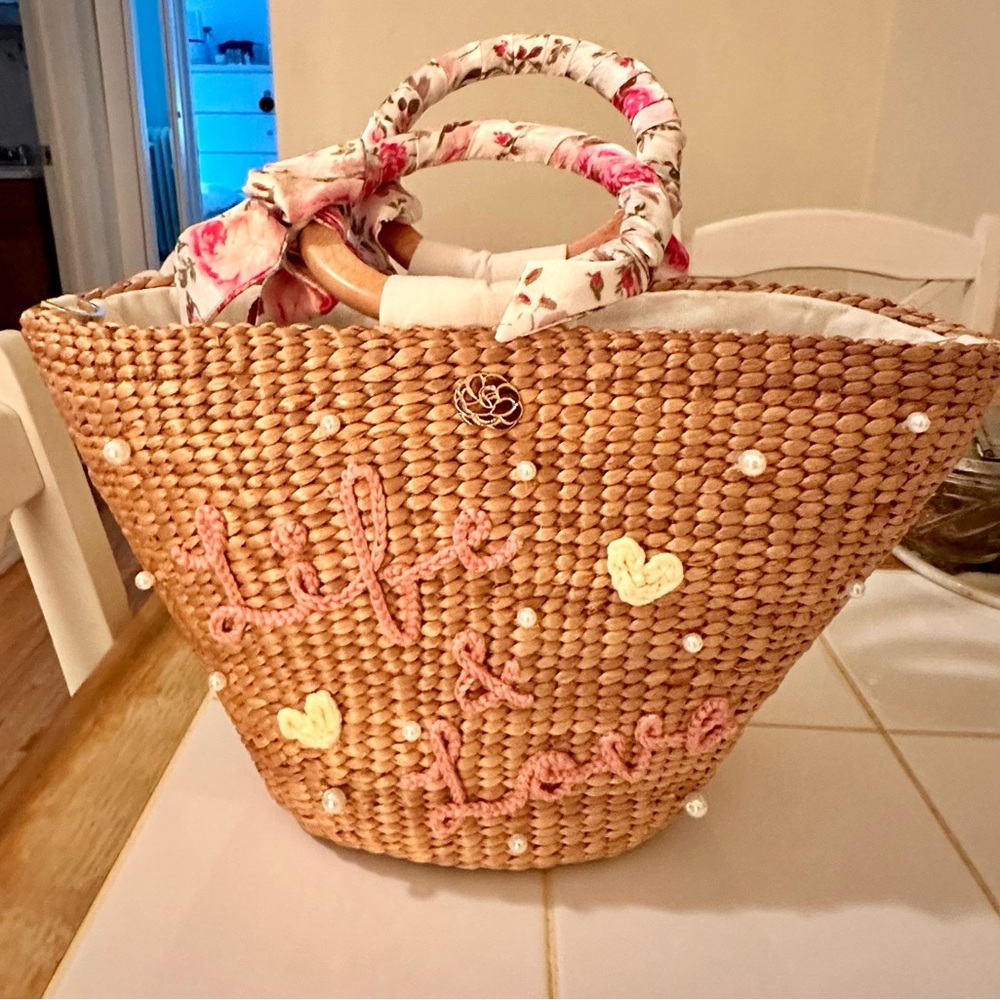 Handcrafted natural wicker bag